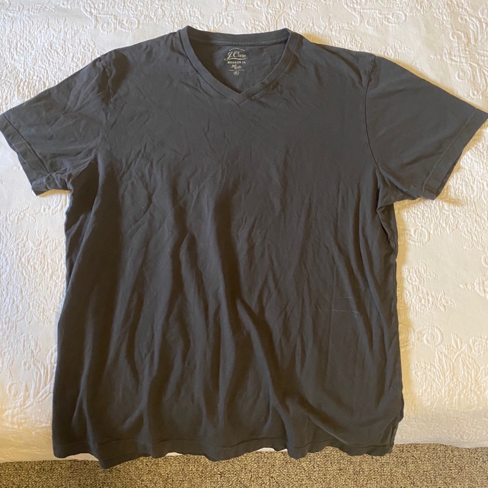 Smokey Grey XL J. Crew Men’s V Neck